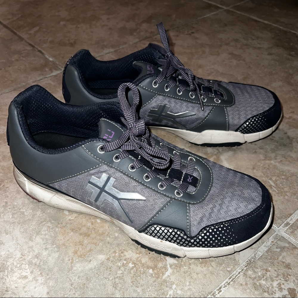 Kuru womens size 11 quantum mesh pewter night sky lavender gray running shoes